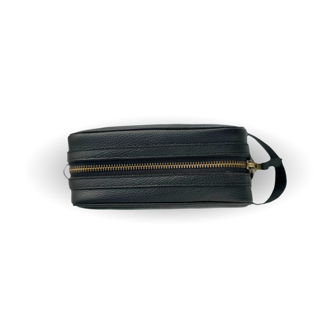 Bolso de piel negra grabada tamponata para hombre con correa desmontable - Calzado Jácome (vista 2)