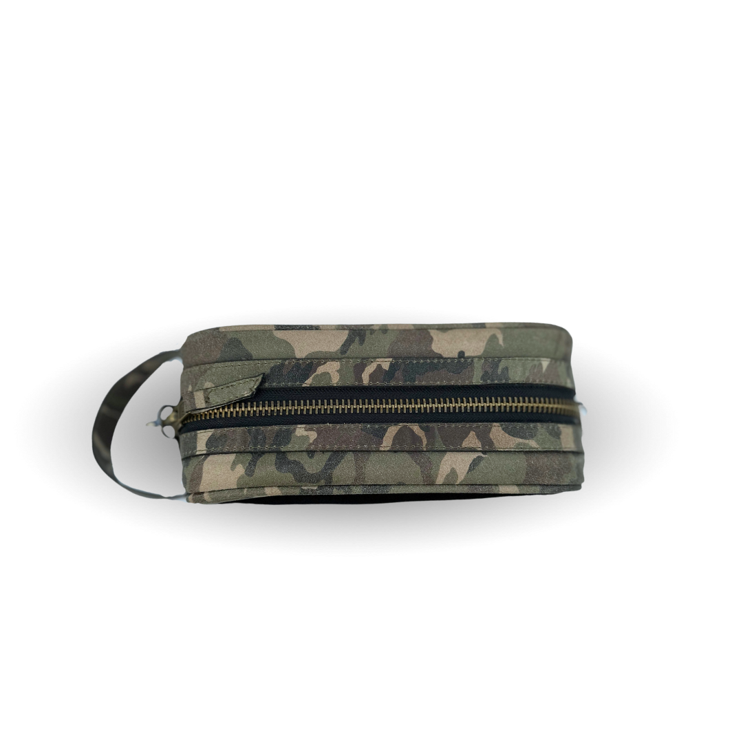 Bolso de piel para hombre color verde militar con correa desmontable - Calzado Jácome (vista 3)