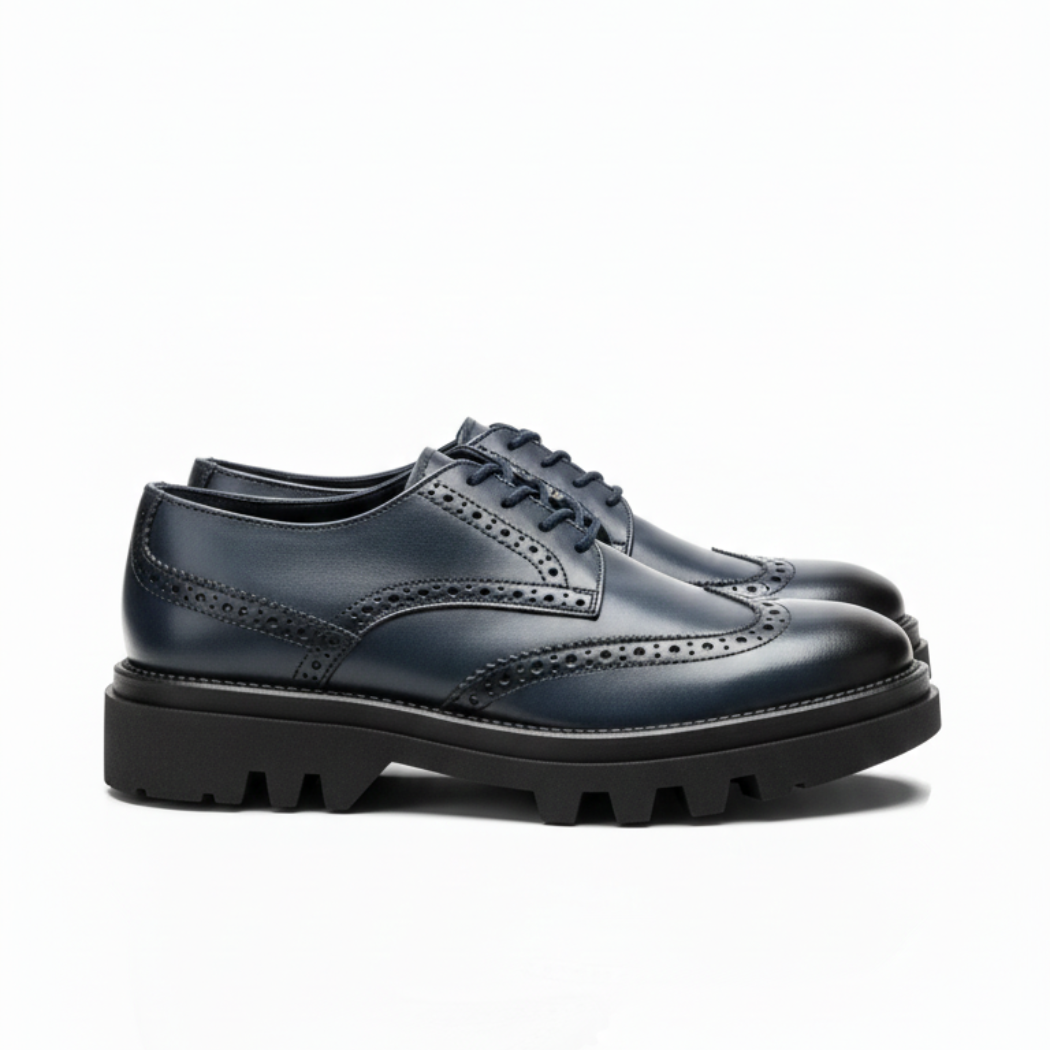 Zapato Balboa tipo brogue de piel atanada color marino - Calzado Jácome (vista 4)