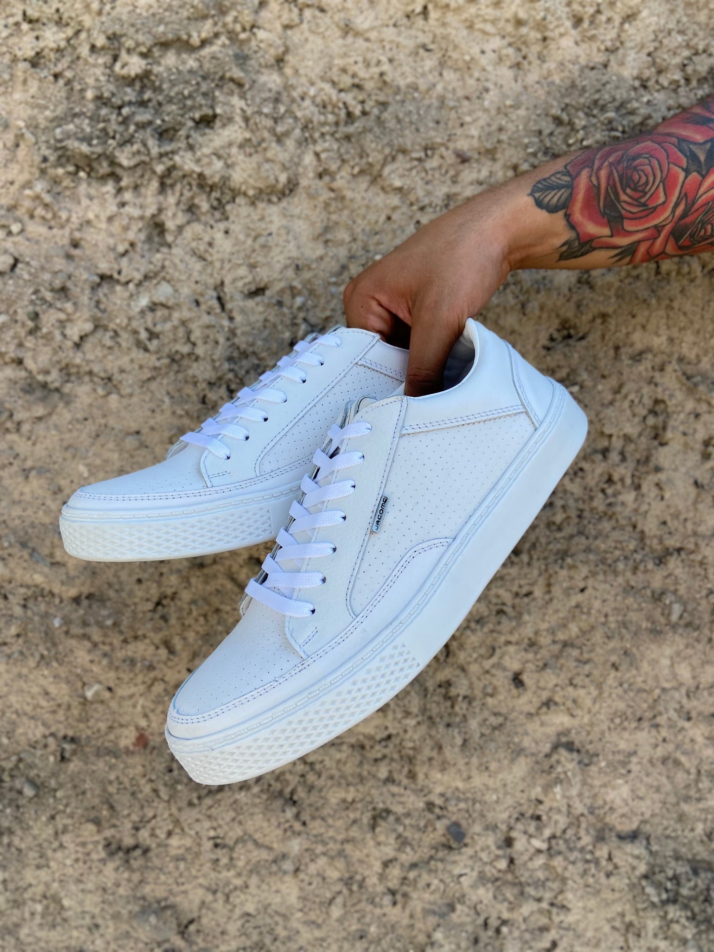 Tenis Bronx blancos de piel resistente para hombre - Calzado Jácome (vista 6)
