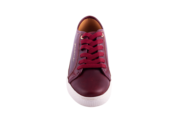 Tenis casuales Basic de piel color vino con suela antiderrapante beige - Calzado Jácome (vista 4)