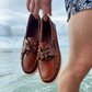 Tenis Honolulu bicolor color miel, piel genuina tejida a mano 360° - Calzado Jácome