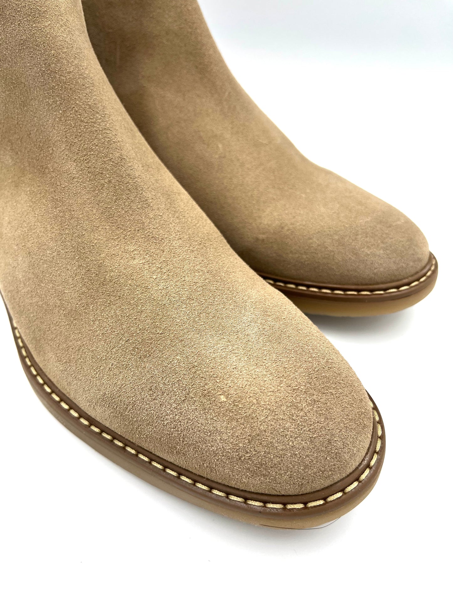 Botín Chelsea short de gamuza color stone - Calzado Jácome (vista 2)